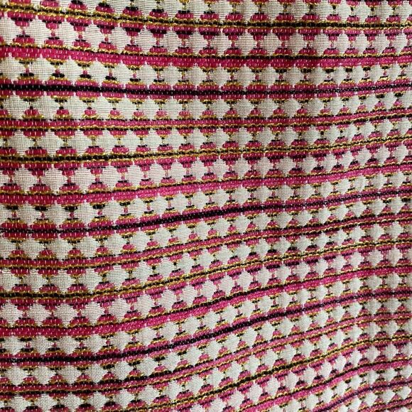 Pink pattern pencil skirt- size 10 - Picture 2 of 6